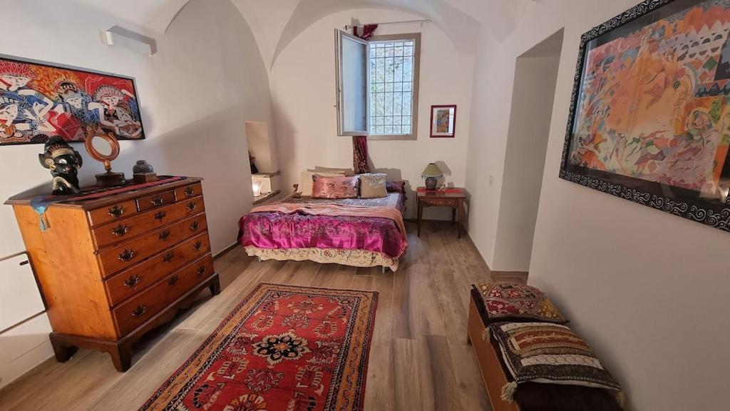 Beautifully Restored Romantic Apartment In The Centre Of Historic Dolcedo Exterior photo